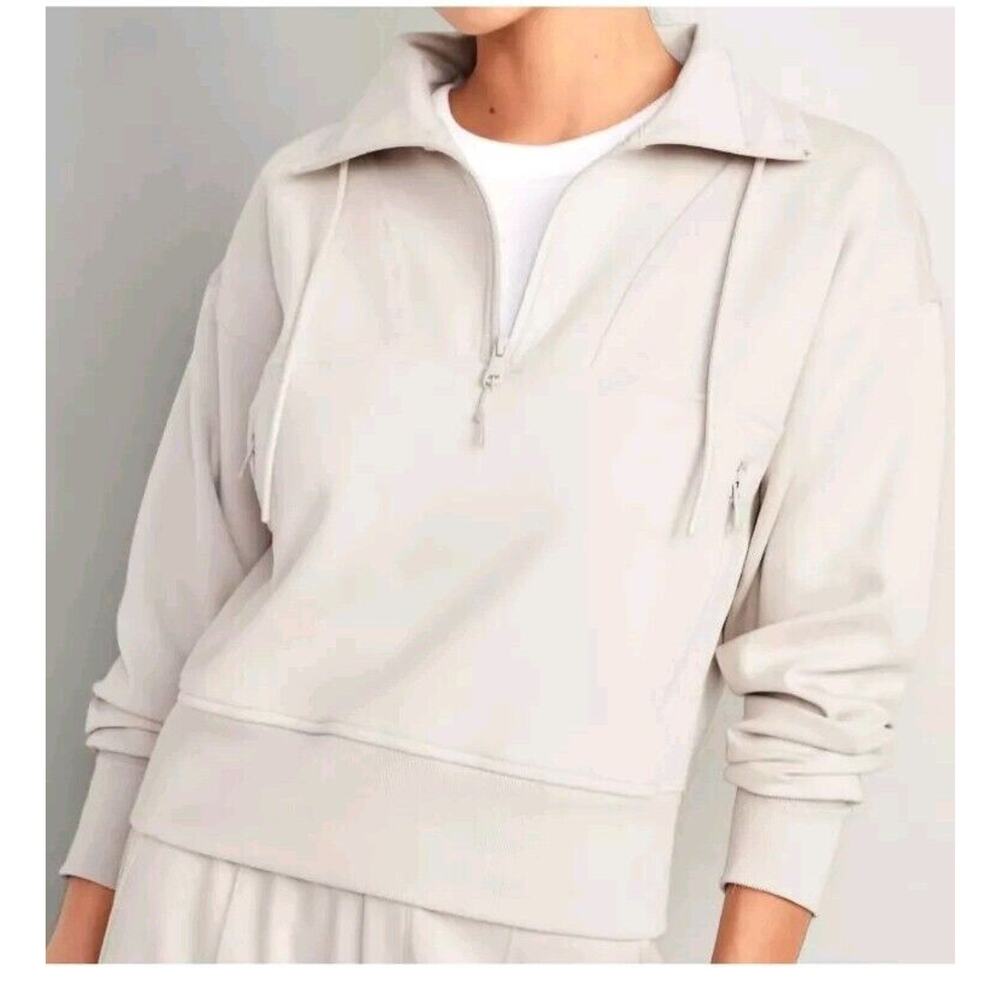 Old Navy Active Dynamic Fleece Breathable crop top sweatshirt size Medium, Cream